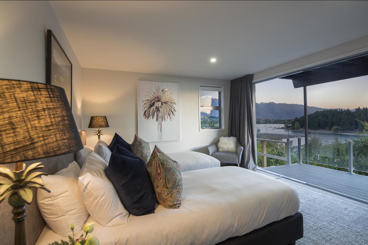 Lakefront Luxury By Amazing Accom Queenstown Exteriör bild